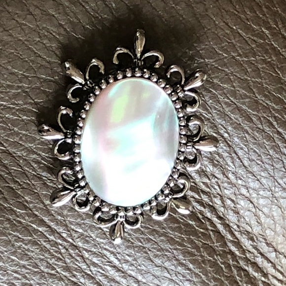 Sarah Coventry, Pearl Brooch, Slide Necklace, Grapes, Leaves, Rhinestones, GUC - Picture 7 of 15